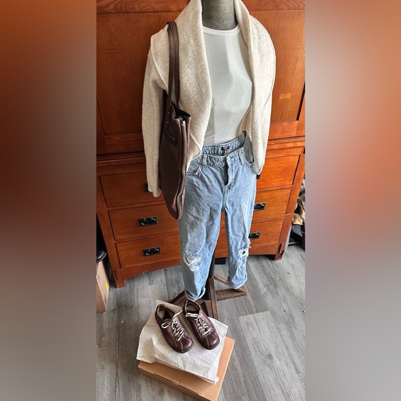 BORN women’s Leather Sneakers/Shoes size 6.5 Brown - Picture 5 of 6